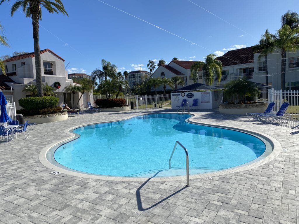 Heated outdoor community pool at Vista Verde East – 60 steps from Bahia 155