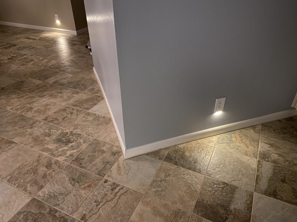 Night lights in hallway at Bahia 155 vacation condo in Vista Verde East
