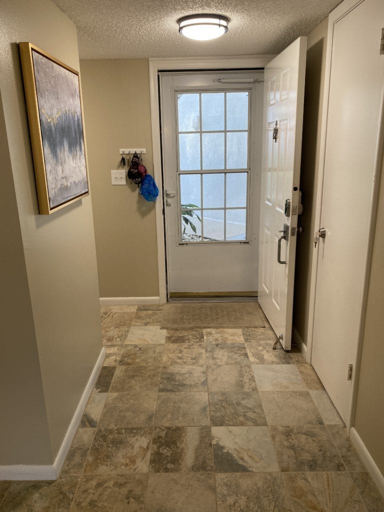 Front door entrance to Bahia 155 – ground floor condo, no stairs