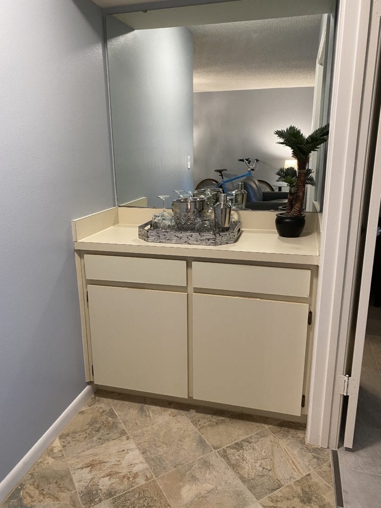 Dry bar area at Bahia 155 vacation rental in Vista Verde East, St. Pete Beach